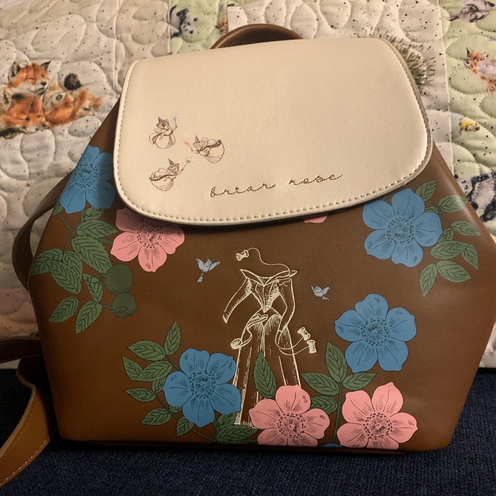 Boxlunch exclusive Sleeping Beauty convertible Loungefly purse